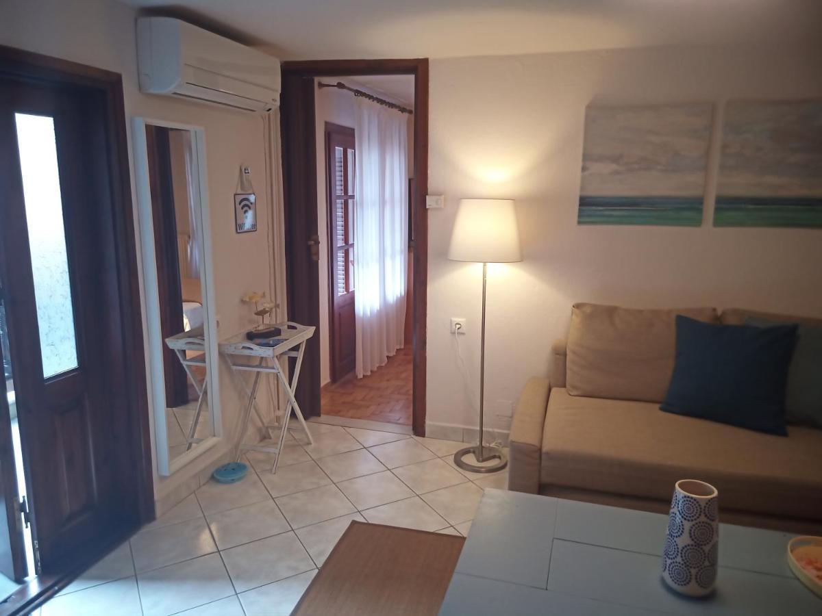 Plateia Apartments アギオス・ニコラオス エクステリア 写真